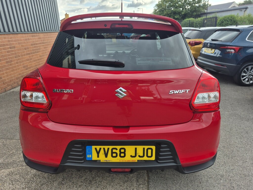 Suzuki Swift 1.2 Dualjet Attitude 2019 Red #3
