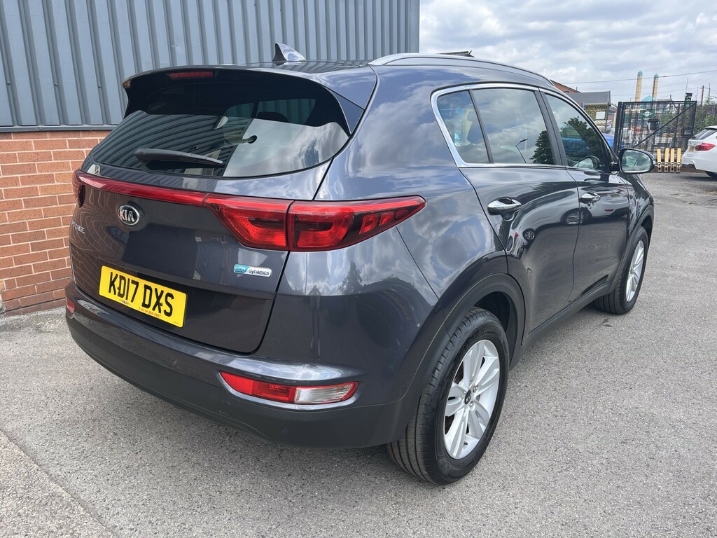 Kia Sportage 1.6 Gdi 2 2017 Silver #3