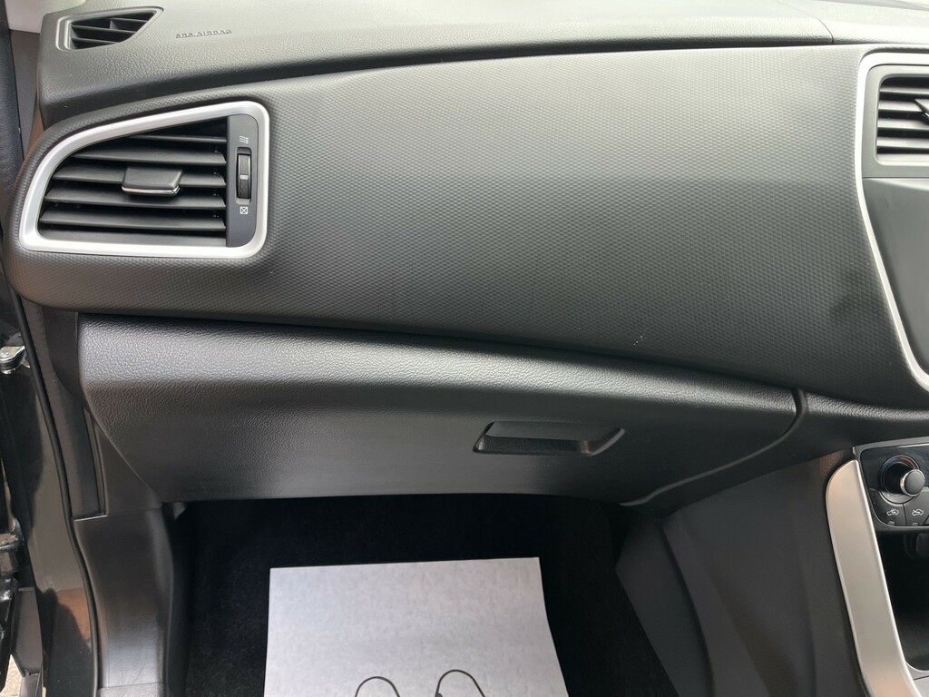 Suzuki SX4 S Cross Hatchback Silver #25