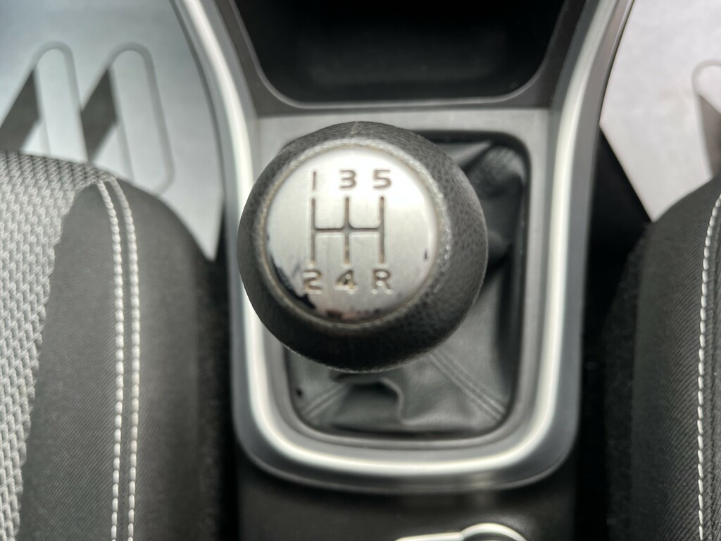 Suzuki SX4 S Cross Hatchback Silver #33