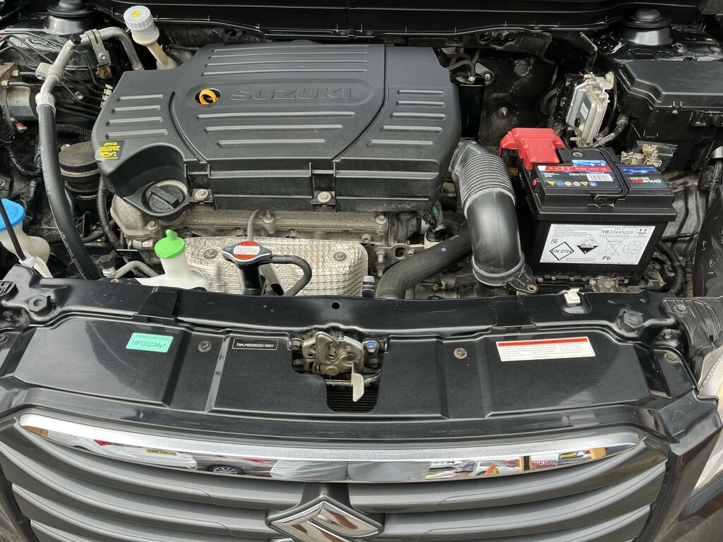 Suzuki SX4 S Cross Hatchback Silver #44
