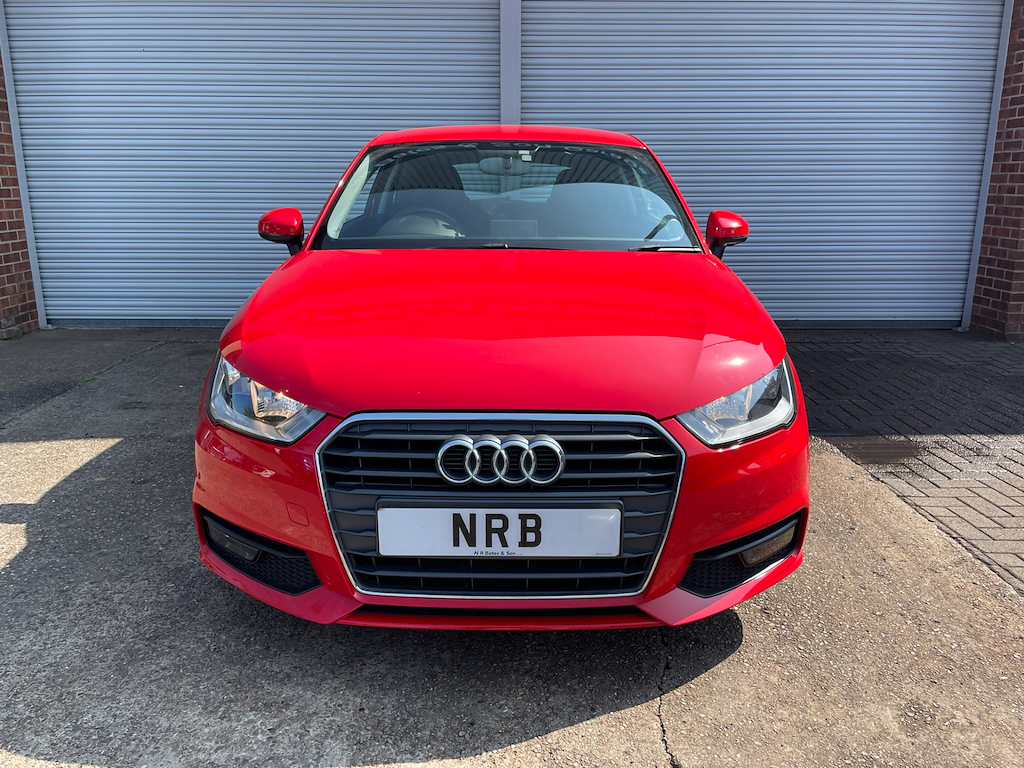 Audi A1 Tfsi Sport Red