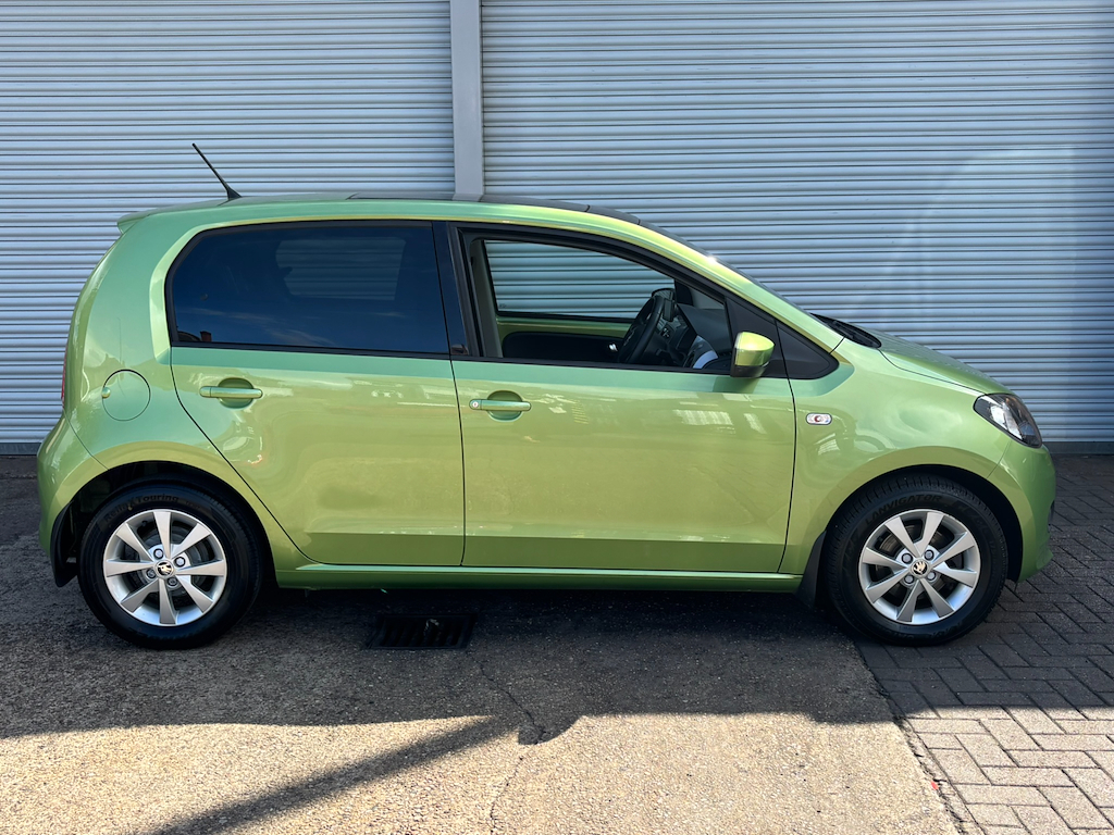 Skoda Citigo Hatchback Green #2