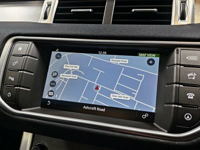 Land Rover Range Rover Evoque Td4 Se Tech Suv VN18YOP White #6