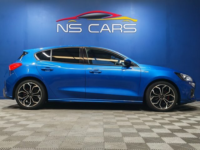 Ford Focus Ecoboost St-line X Hatchback Blue #3