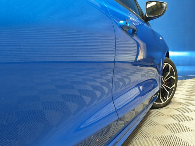 Ford Focus Ecoboost St-line X Hatchback Blue #6