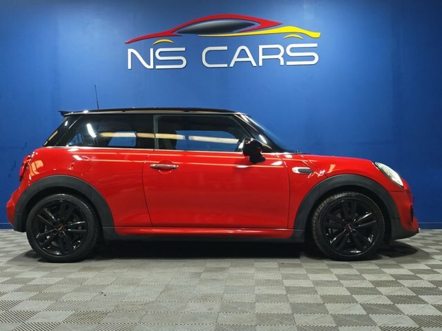 Mini Hatch Cooper Sport Hatchback Red #3
