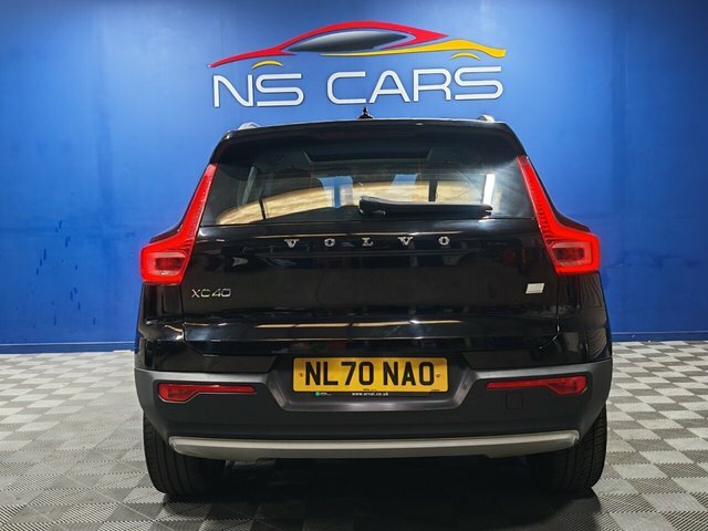 Volvo XC40 T5 Twin Engine Recharge Black #5