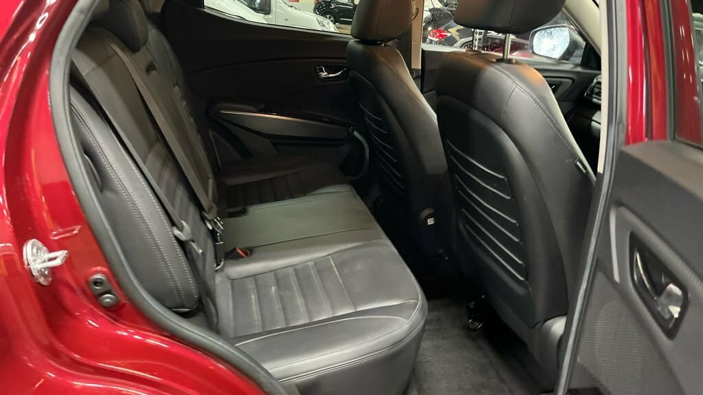 SsangYong Tivoli 1.5P Ultimate Red #8