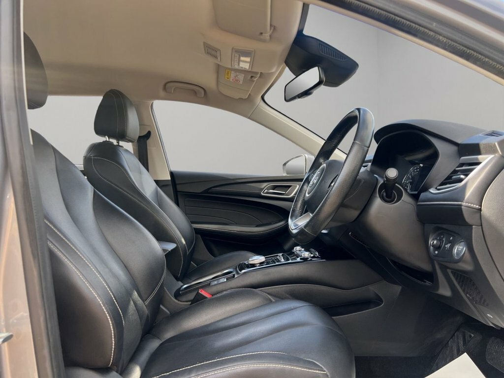 MG MG5 61.1Kwh Exclusive Long Range Estate A Silver #4