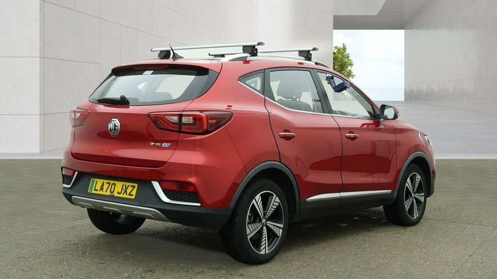 MG ZS 44.5Kwh Exclusive Suv 143 Ps Red #6