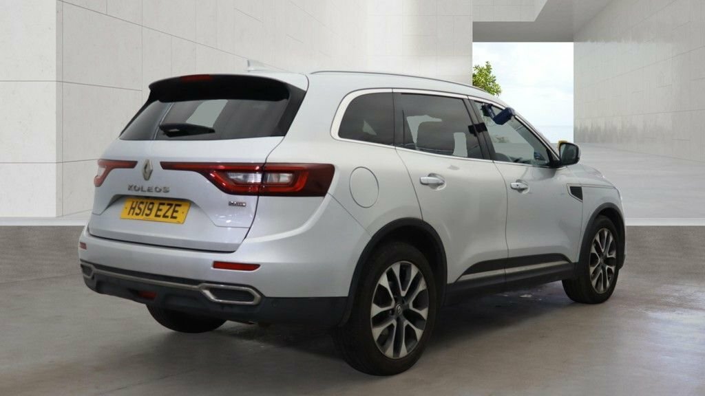 Renault Koleos Suv Black #7