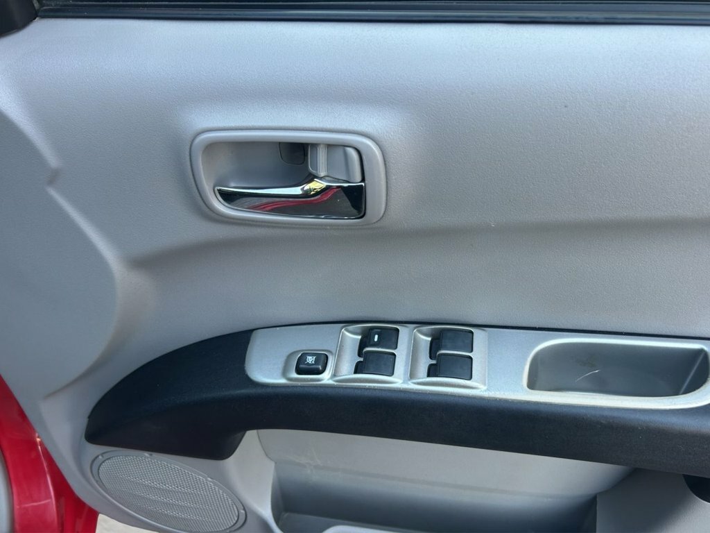 Mitsubishi L200 #16