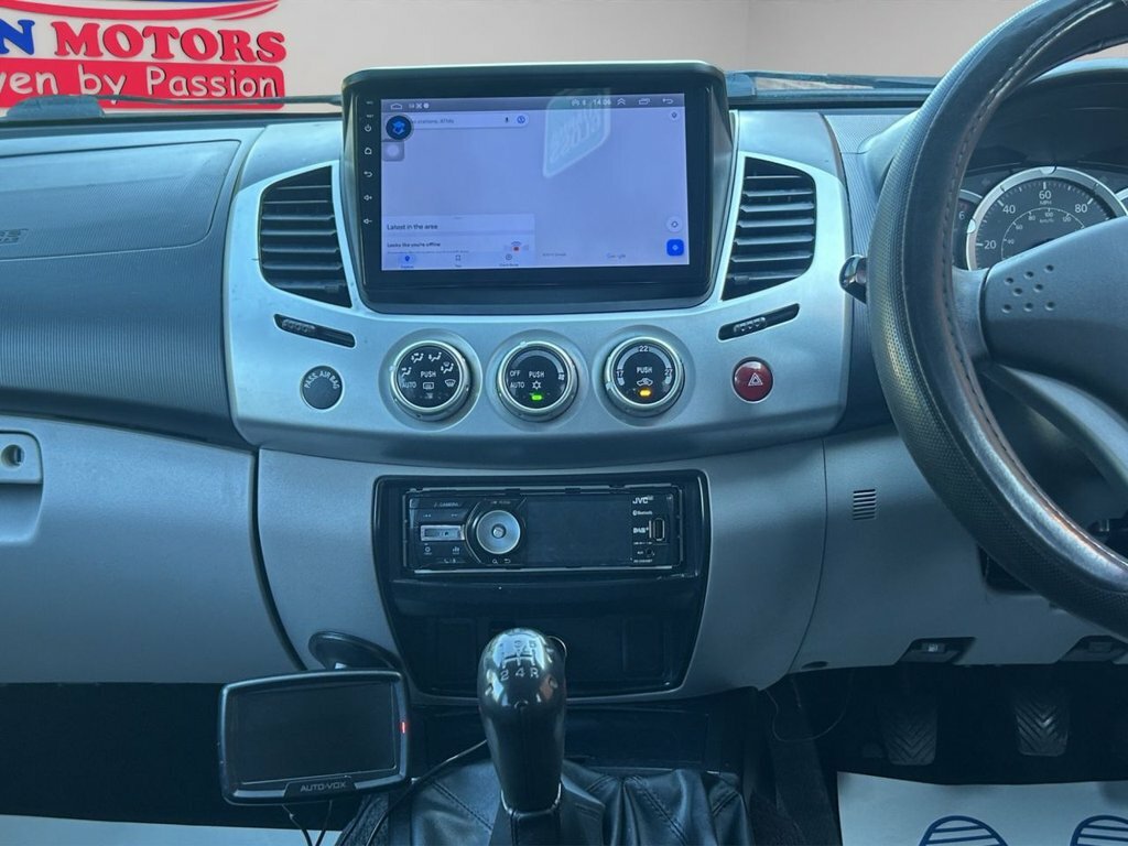 Mitsubishi L200 #19