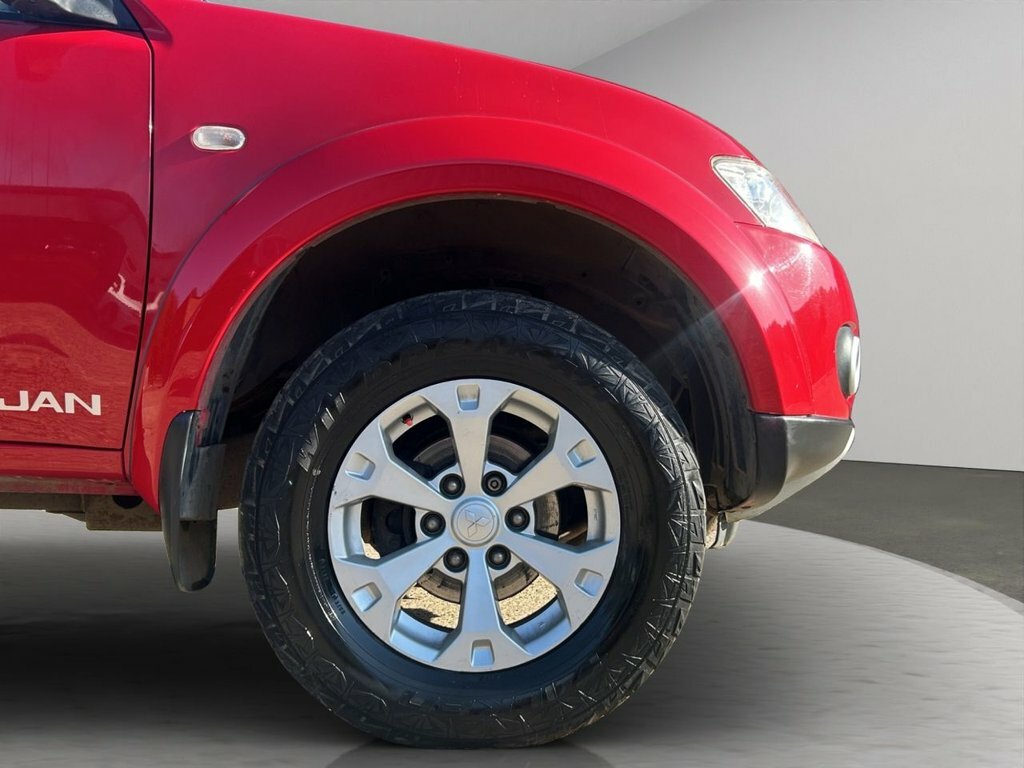 Mitsubishi L200 #26