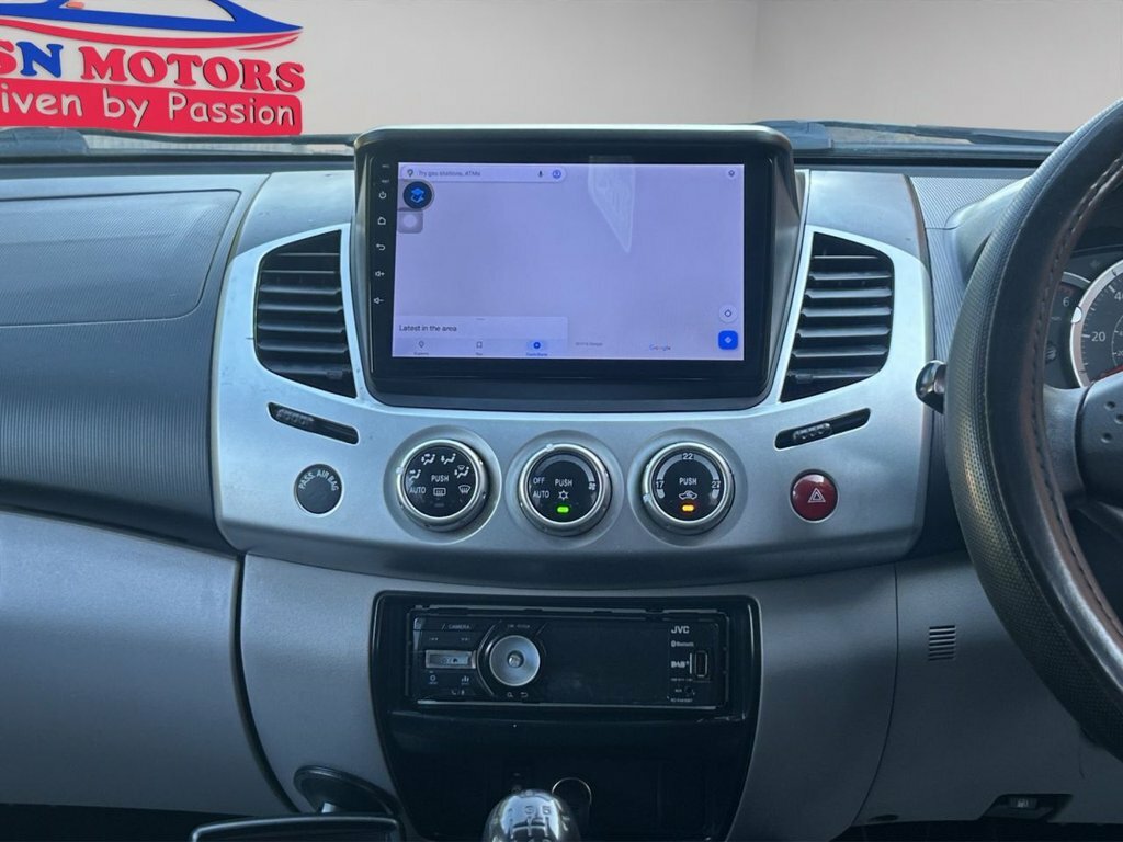 Mitsubishi L200 #20
