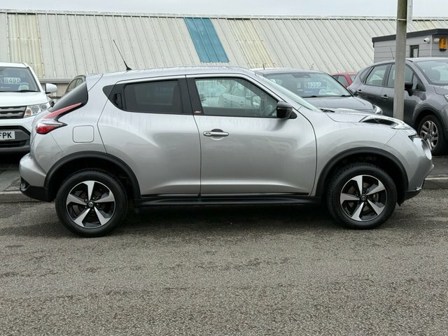 Nissan Juke Bose Personal Edition Suv Silver #2