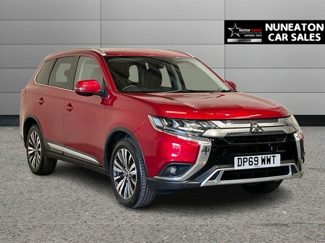 Mitsubishi Outlander 2.0 Mivec Exceed Suv Cvt 4Wd Euro 6 S Red