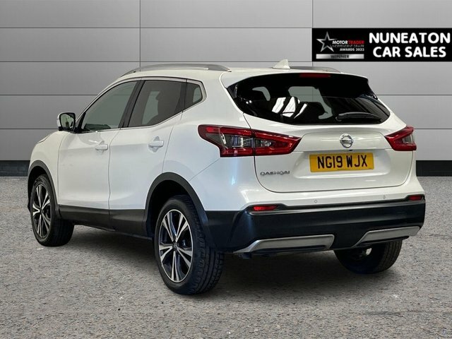 Nissan Qashqai 1.3 Dig-t N-connecta Suv Euro 6 NG19WJX White #5