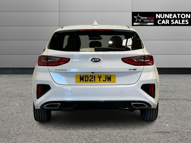 Kia Ceed 1.6 Crdi Mhev Gt-line Hatchback Hybrid White #4