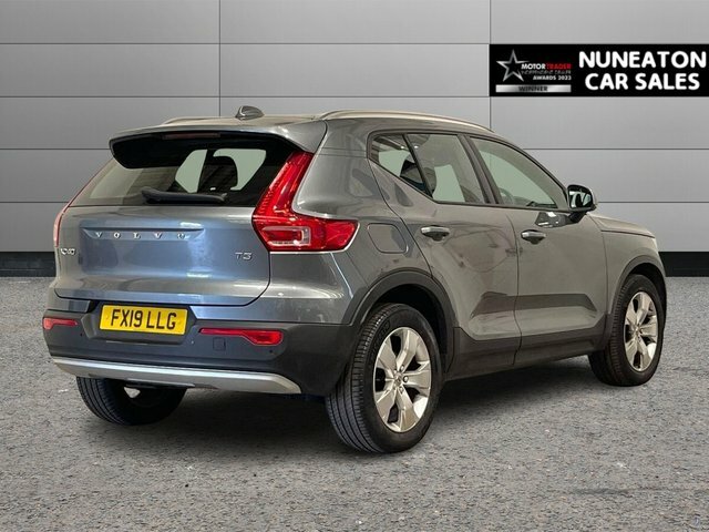 Volvo XC40 1.5 T3 Momentum Suv Euro 6 Ss FX19LLG Grey #3