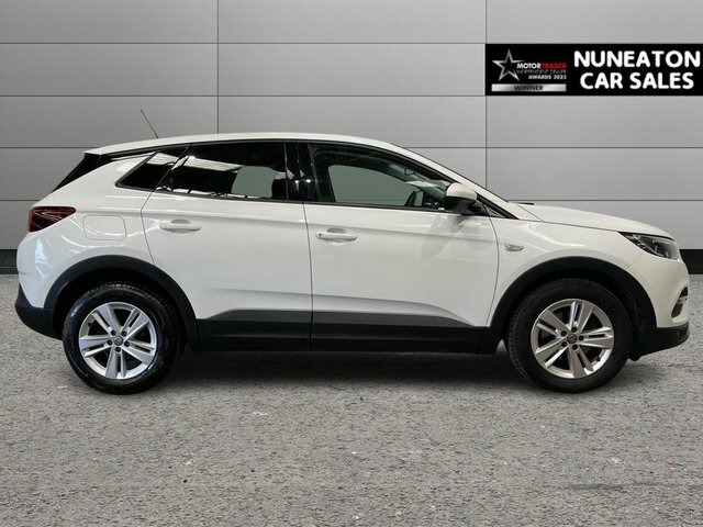 Vauxhall Grandland X 1.2 Turbo Gpf Se Suv Euro 6 Ss White