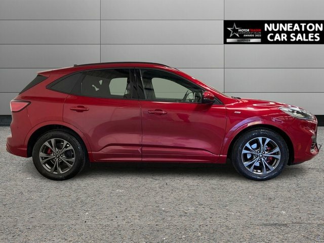 Ford Kuga 1.5 Ecoblue St-line Edition Suv Red #2