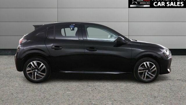 Peugeot 208 1.2 Puretech Allure Premium Hatchback Black #2