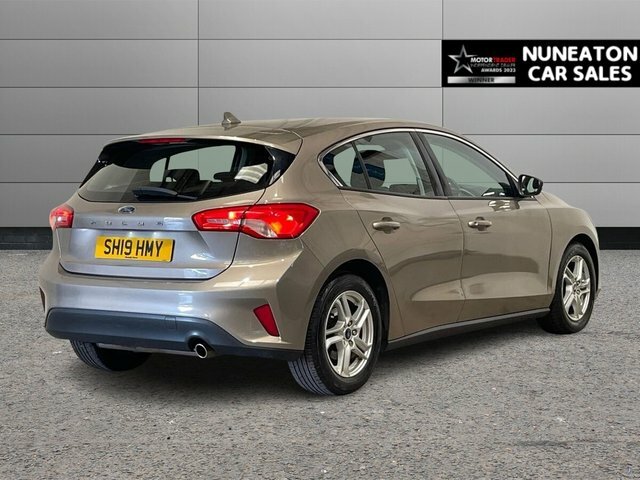 Ford Focus 1.0T Ecoboost Zetec Hatchback Eu SH19HMY Brown #3