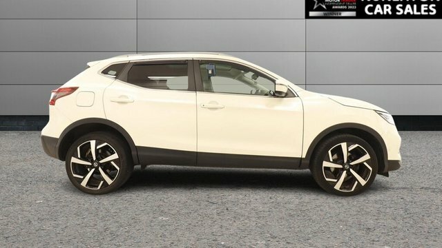 Nissan Qashqai 1.3 Dig-t Tekna Suv Dct Euro 6 S White #2