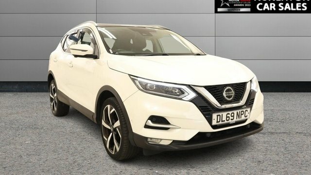 Nissan Qashqai 1.3 Dig-t Tekna Suv Dct Euro 6 S White