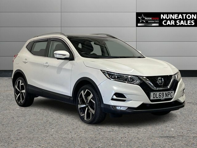 Nissan Qashqai 1.3 Dig-t Tekna Suv Dct Euro 6 S White
