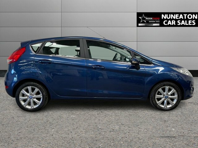 Ford Fiesta 1.25 Zetec Hatchback 133 Gkm, Blue #2