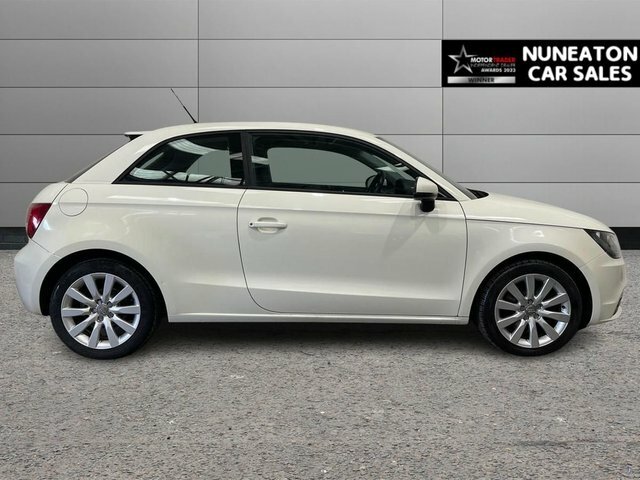 Audi A1 1.6 Tdi Sport Hatchback Euro 5 White #2