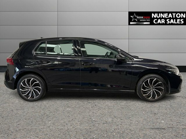 Volkswagen Golf 1.5 Tsi Life Hatchback Euro 6 S GY22UUX Black #2