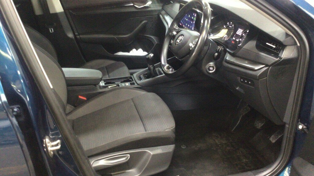 Skoda Octavia 1.0 Tsi Se Blue #23