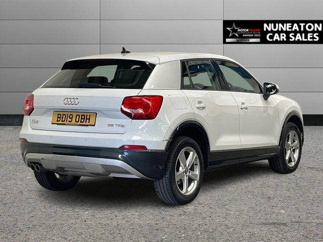 Audi Q2 1.5 Tfsi Cod 35 Sport Suv S Tronic Euro BD19OBH White #2