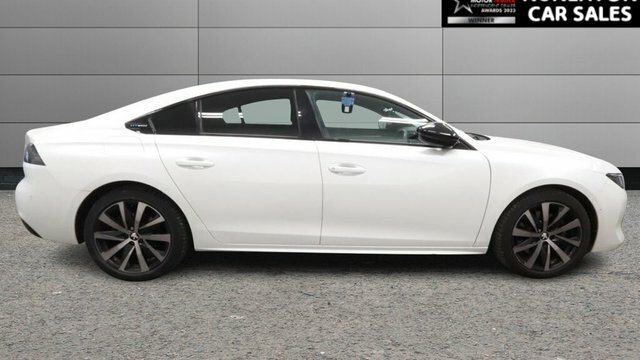 Peugeot 508 1.6 11.8Kwh Gt Line Fastback Plug-in Hy White #2