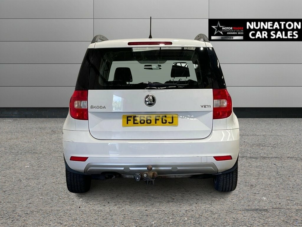 Skoda Yeti Hatchback Blue #26