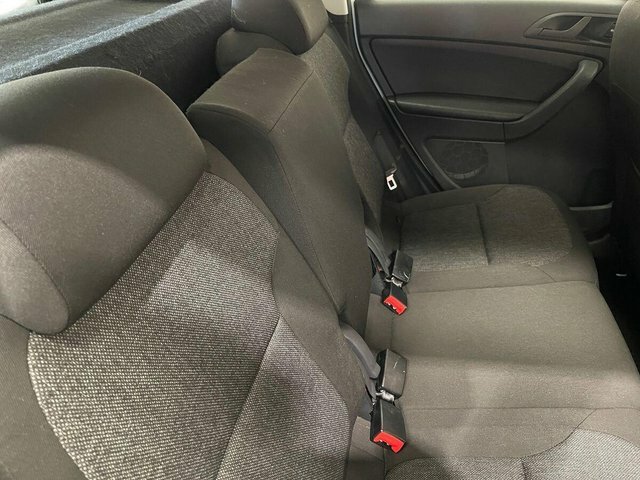 Skoda Yeti Hatchback Blue #19