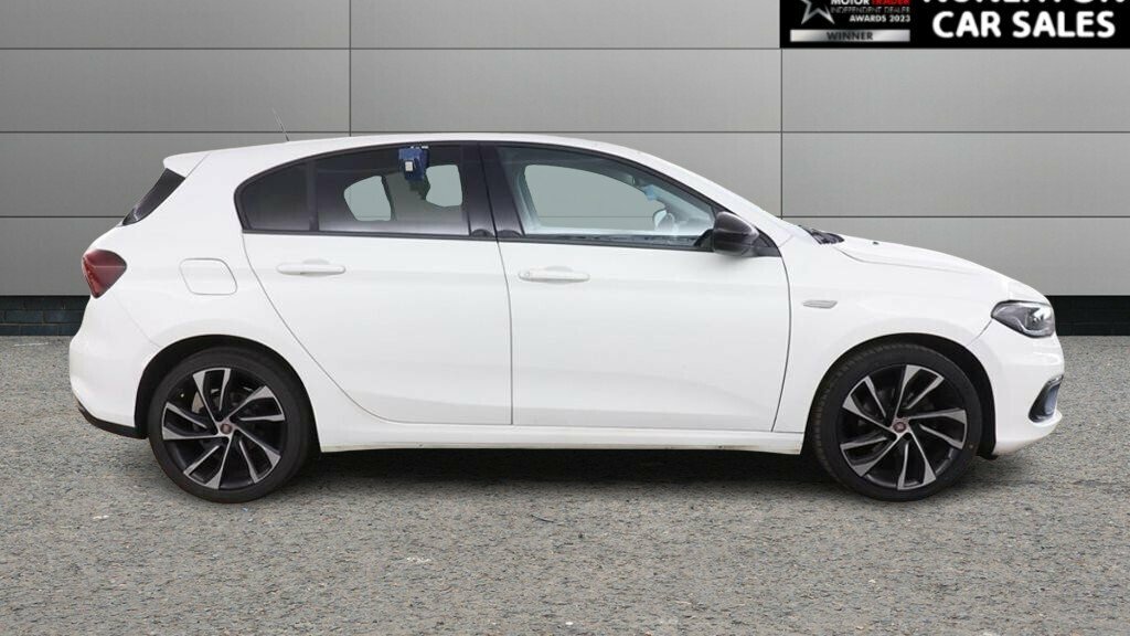 Fiat Tipo 1.6 Multijet Lounge Black #15