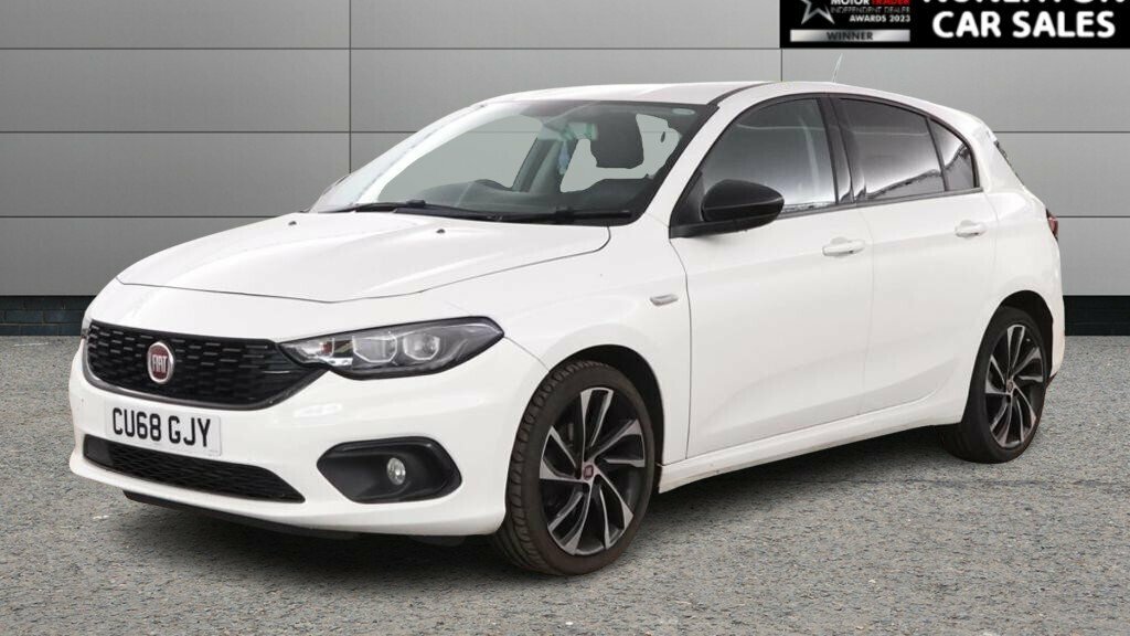 Fiat Tipo 1.6 Multijet Lounge Black #20