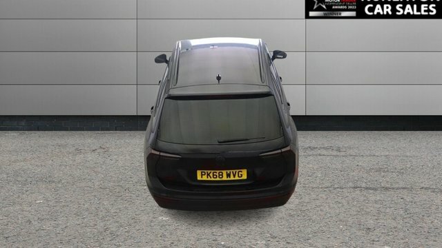 Volkswagen Tiguan 2.0 Tdi Se Navigation Suv Dsg Euro 6 S Black #4