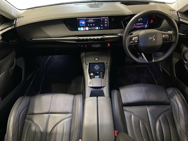 DS DS 4 1.6 E-tense 12.4Kwh Cross Trocadero Hatchback  #10