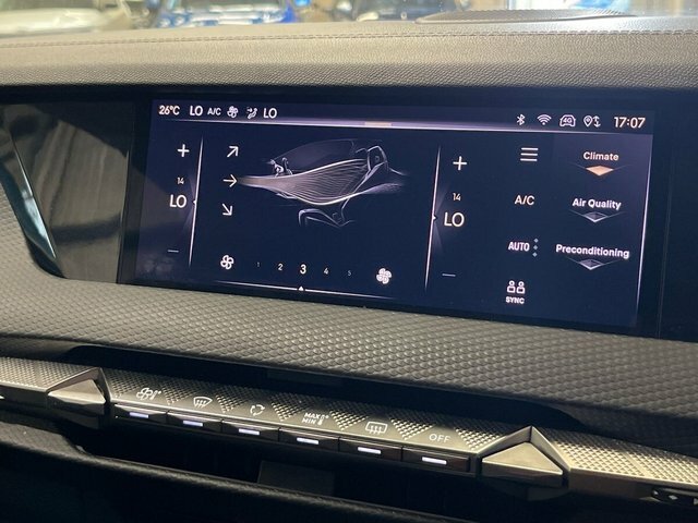 DS DS 4 1.6 E-tense 12.4Kwh Cross Trocadero Hatchback  #15