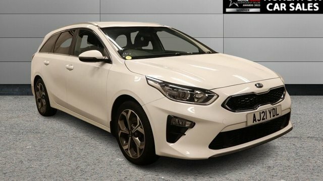 Kia Ceed 1.6 Crdi Mhev 3 Sportswagon Hybrid Dct White