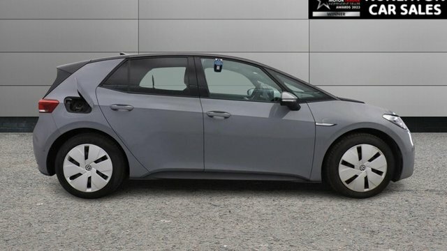 Volkswagen ID.3 Pro Performance 58Kwh Life Hatchback Grey #2