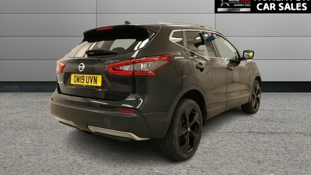 Nissan Qashqai 1.5 Dci Tekna Suv Dct Euro 6 Ss OW19UVN Black #3