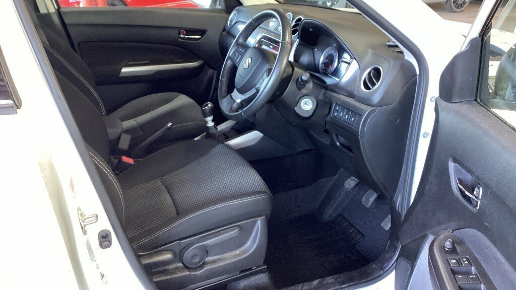 Suzuki Vitara 1.4 Sz5 Boosterjet Mhev 128 Bhp Bluetooth - Dab Black #24