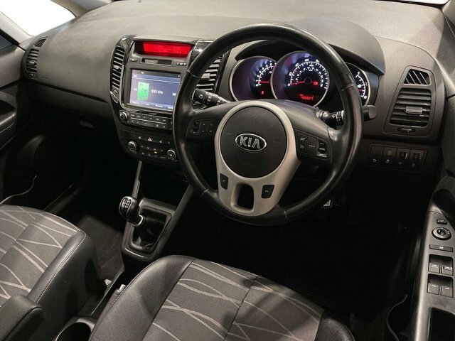 Kia Venga 1.6 4 Euro #9